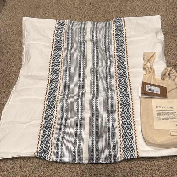 Coyuchi Euro shams - Picture 4 of 4